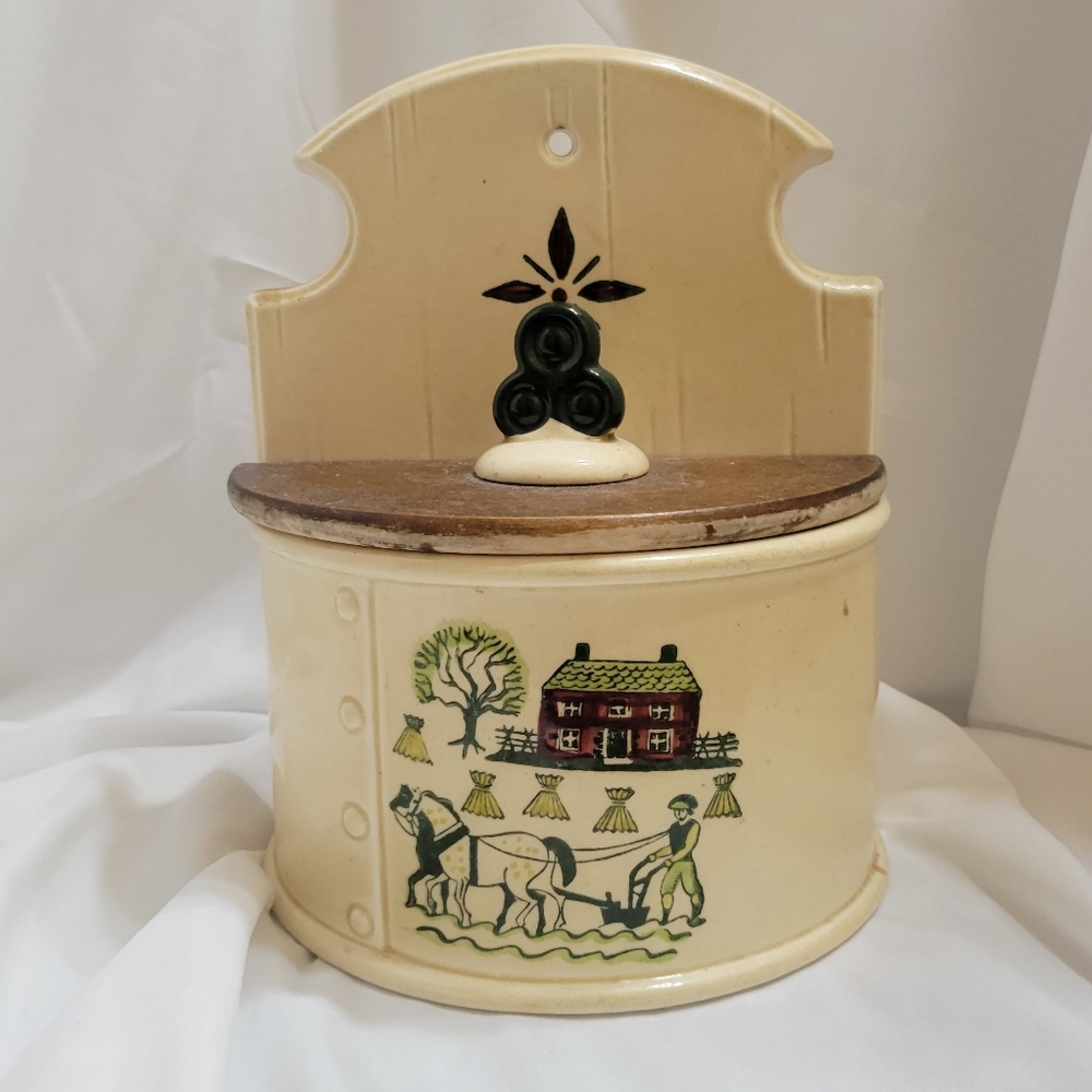Vintage Metlox PoppyTrail Salt Box Wall Hanger